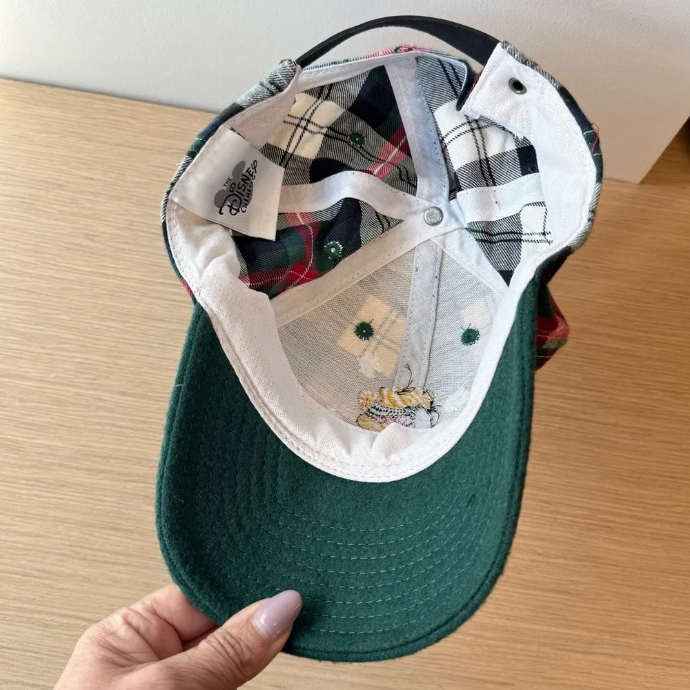 Disney Vintage Winnie the Pooh Hat Baseball Cap Plaid Winter Snowflake New - Picture 3 of 6
